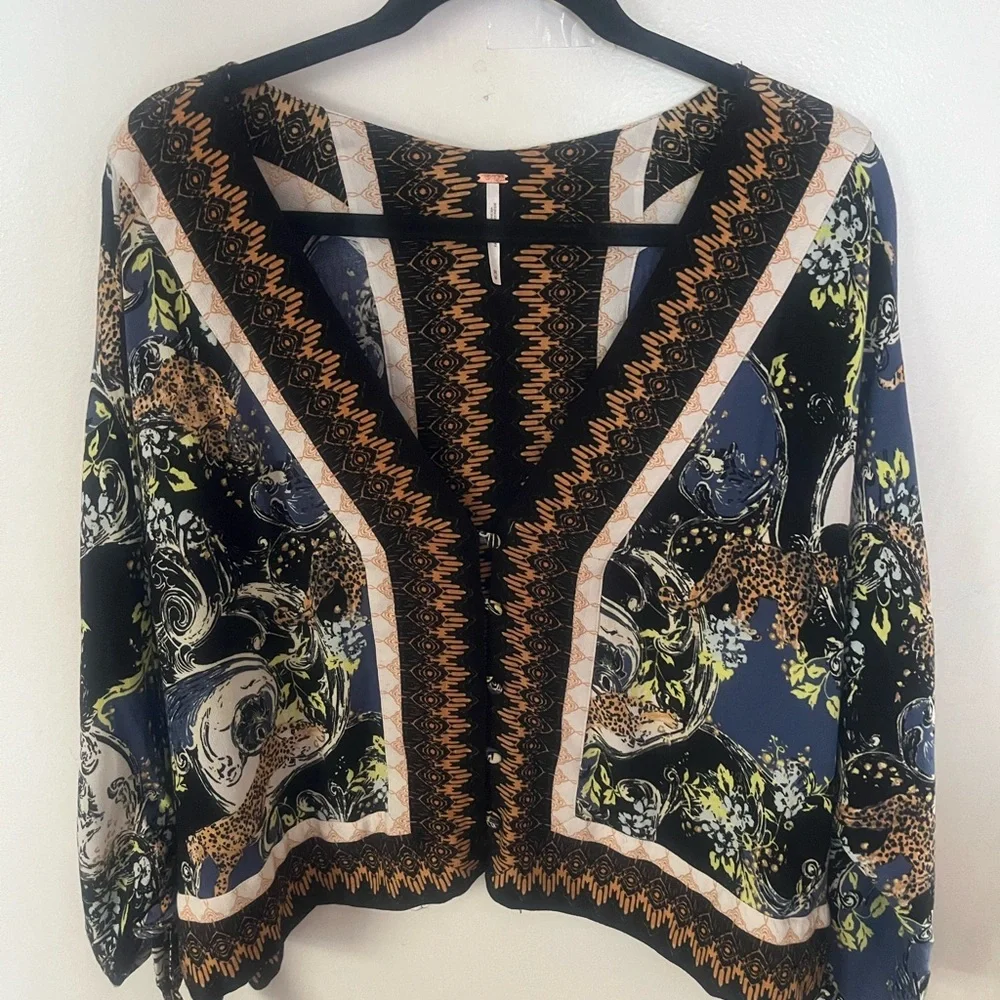 Free People Catch Me If You Can Boho Hippie Blouse Size Medium - Picture 7 of 12